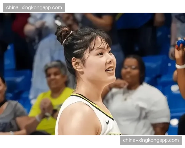 李月汝西雅图风暴时期场均8.7分钟，转会飞翼后暴涨至20.1分钟