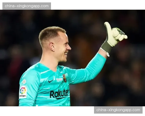 特尔施特根保住了队长袖标,专注于康复 特尔施特根保住了队长袖标,专注于康复